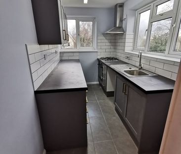 2 Bed Flat, Sherbourne Road, B27 - Photo 3