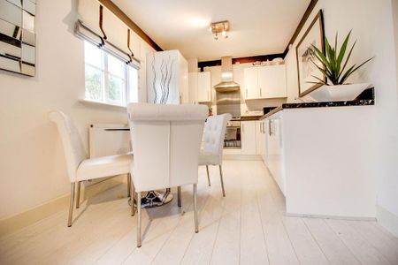 2 bedroom apartment to rent - Photo 4