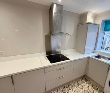 1 bedroom ground floor flat to rent - Photo 2