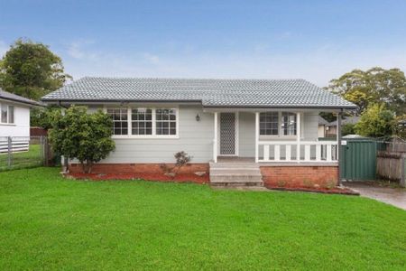 Home For Rent - Photo 3