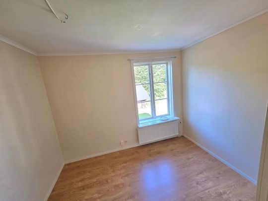 Åsmansbovägen 10 - Photo 1