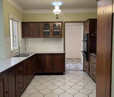 6 MONTH LEASE ONLY - Photo 1