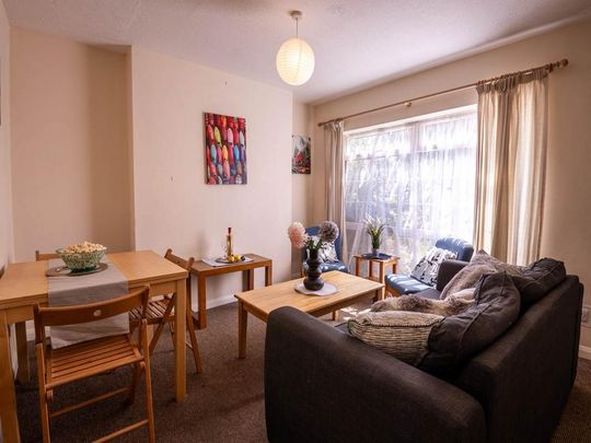 4 bedroom house to rent - Photo 1