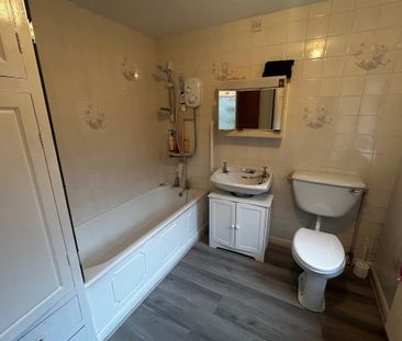 Granville Street - Photo 5