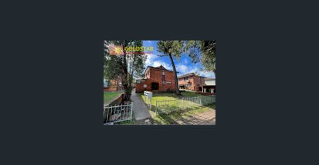 3 BEDROOM TOWNHOUSE IN PRIME LOCATION - Photo 3