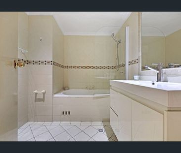 3 bedroom for rent - Photo 1