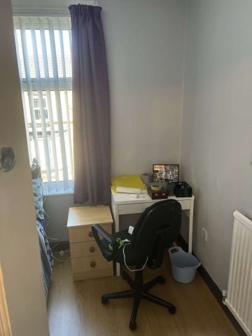 Room in a Shared House, Brookdale, L15 - Photo 2