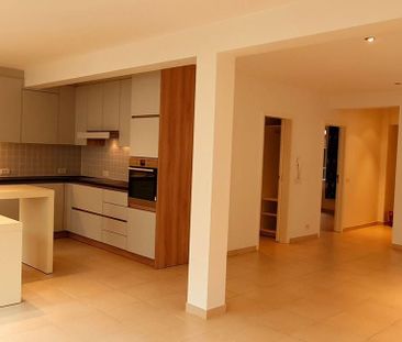 Appartement te huur in Brugge voor € 910 met 2 slaapkamers - Foto 5