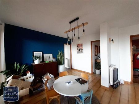 Location Appartement 4 pièces 94m² SAUSSET LES PINS 13960 - Photo 2