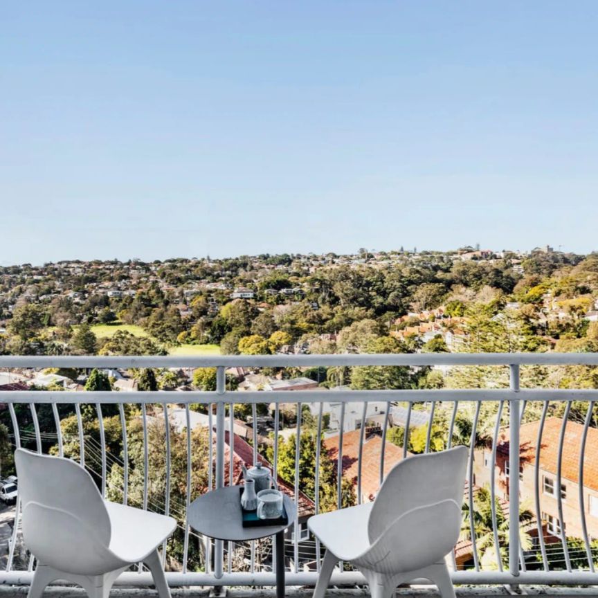 Sunlit North-East Apartment with Sweeping Cooper Park Views - Photo 1