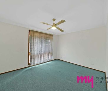 Your Perfect Low-Maintenance Villa Awaits - Photo 1