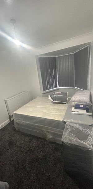 Room in a Shared House, Birmingham, B25 - Photo 1