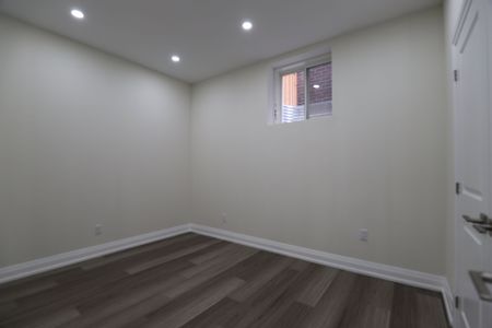 For Lease - 108 Ballantyne Boulevard, Vaughan, Ontario - Photo 3