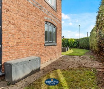 Bennetts Road South, Keresley, Coventry - Photo 2