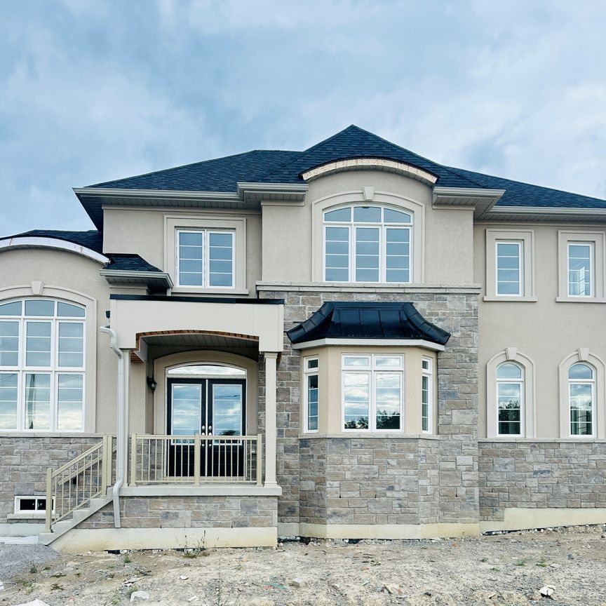 For Lease - 1 Wayne Allison Drive, Georgina, Ontario - Photo 1