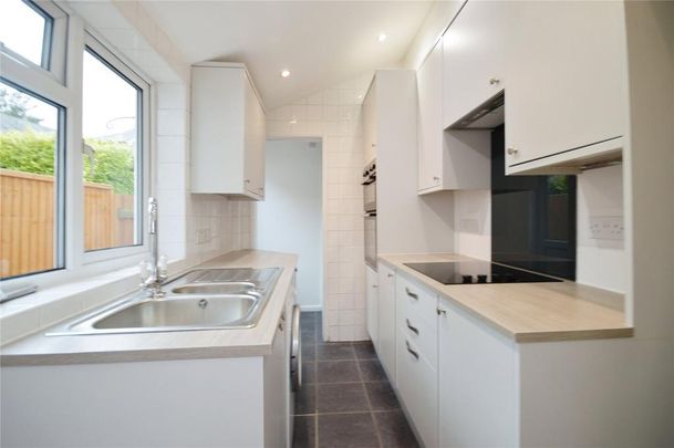 2 bedroom terraced house to rent - Photo 1