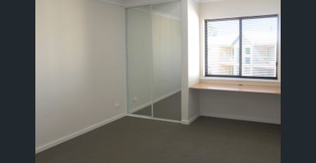 LUXURY APARTMENT IN SMALL SECURE COMPLEX - Photo 4