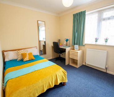 1 bedroom in a house share to rent - Photo 6