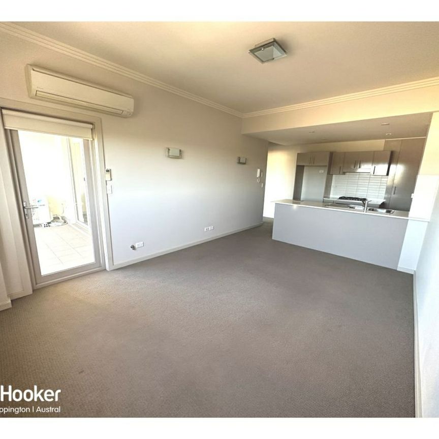 Comfortable Living - Photo 1