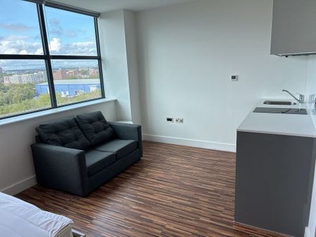 1 Bed Flat, Chester Road, M16 - Photo 5