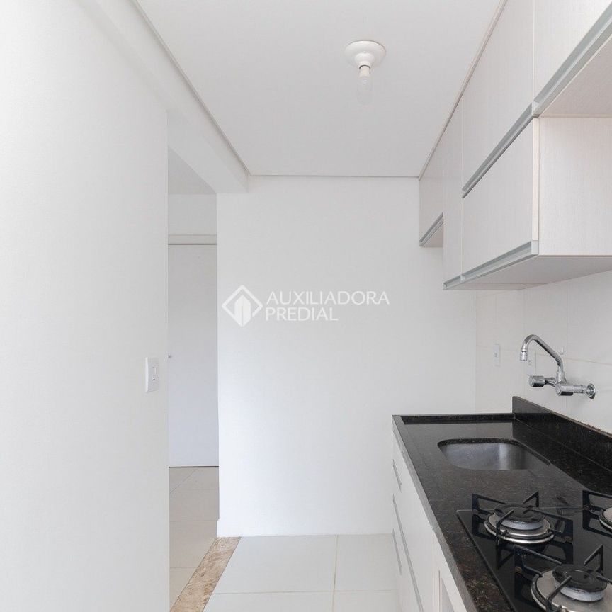 Apartamento com 2 quartos e 54m² para alugar em Ipanema, Porto Alegre. - Photo 1