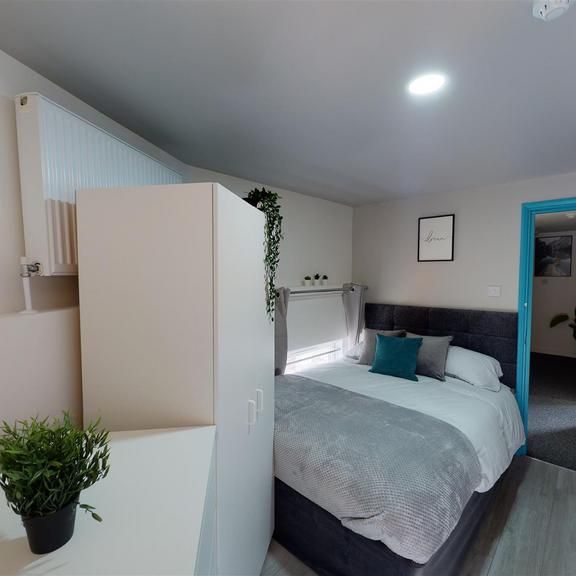 1 bedroom property to rent - Photo 1