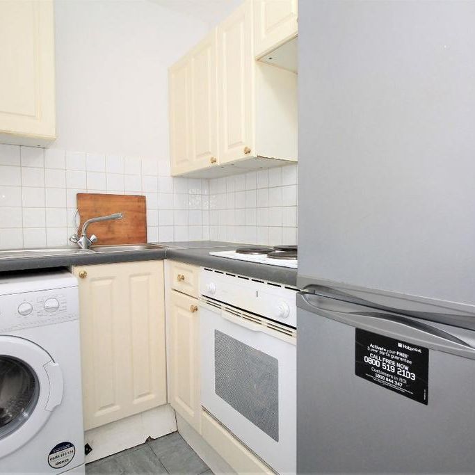 1 bedroom flat to rent - Photo 1
