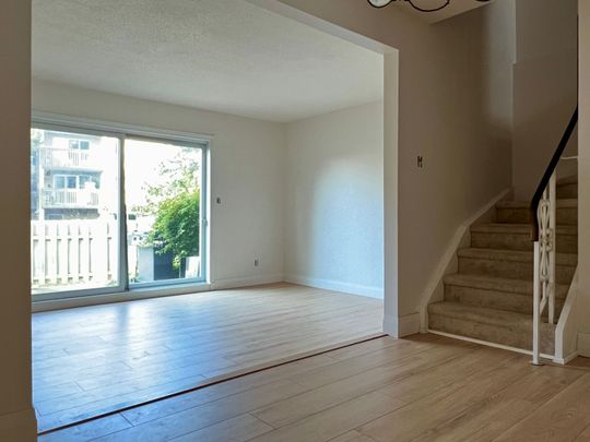 For Lease - 242 Lakeport Road Unit# 81, St. Catharines, Ontario - Photo 1