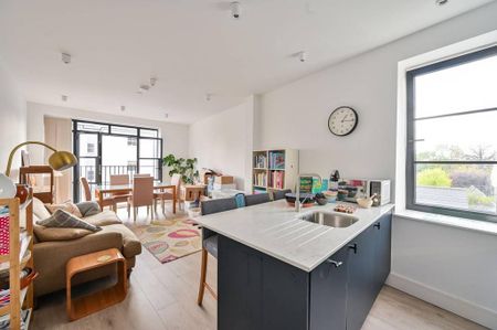 1 bedroom flat to rent - Photo 3