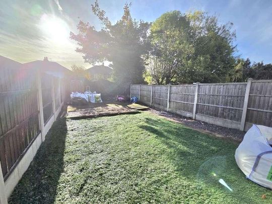 Doncaster Avenue, Sandiacre, NG10 - Photo 1