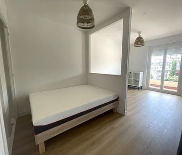 Location Appartement 1 pièce 28m² - Photo 2