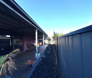 “Family Living in the Heart of Mernda” - Photo 2