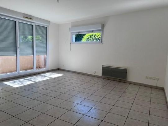 Location Appartement 3 pièces 69m² BRIGNOLES 83170 - Photo 1