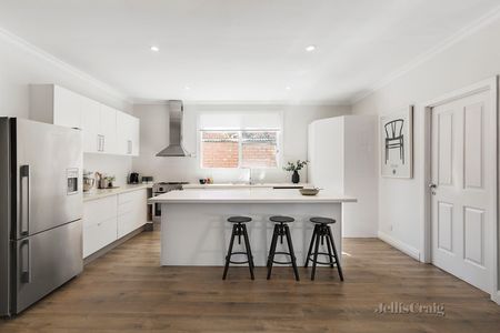 76 Andrew Street, Windsor - Photo 4