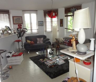 Location Appartement 3 pièces 69m² LE CREUSOT 71200 - Photo 2