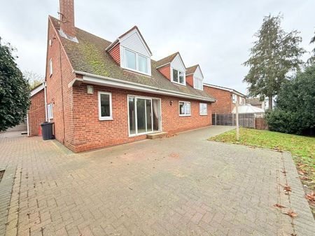 Acorn Lane, Cuffley, Potters Bar, London - Photo 4