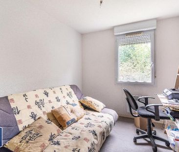 Location Appartement 3 pièces 67m² AGEN 47000 - Photo 5