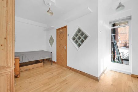 3 bedroom Flat To Let Total Size: 539 SQ FT - Photo 5