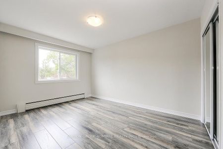 For Lease - 28 Garthdale Court Unit# Unit 2, Toronto, Ontario - Photo 5