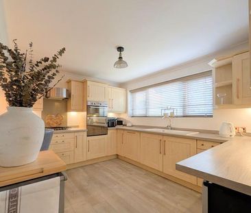 3 bedroom property to rent - Photo 1