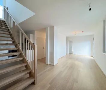 Penthouse mit riesiger Dachterrasse nahe Kagran und Alte Donau - Erstbezug - Photo 3