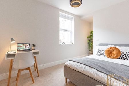 1 bedroom property to rent Fawcett Road, Southsea, Hampshire, PO4 - Photo 4