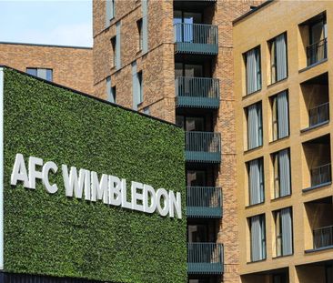 Excellent two-bedroom, two-bathroom flat within Wimbledon Grounds, ... - Photo 1