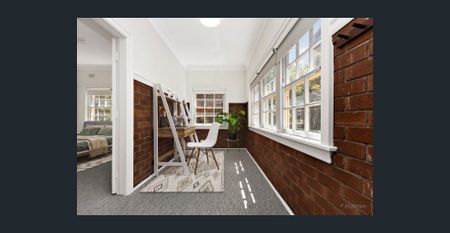 Eastern Hill Charm - Photo 4