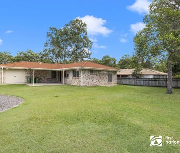 LARGE FAMILY HOME IN QUITE NEIGHBOURHOOD! NB RENT TO INCREASE TO $ ... - Photo 1