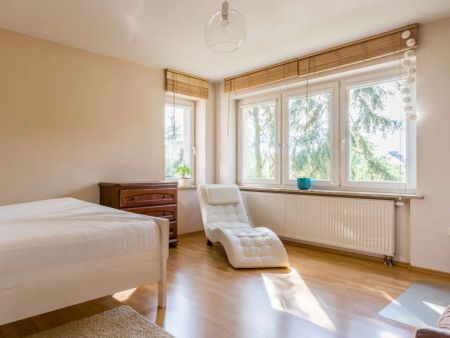 Piętro i poddasze domu 140 m2 Piastów, miejsca pos – zdjęcie 2