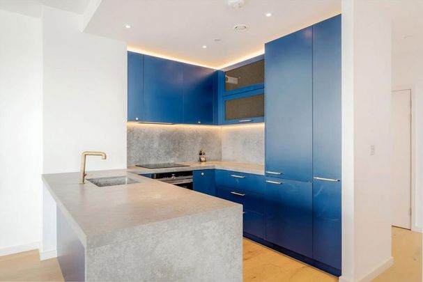 3 bedroom flat to rent - Photo 1