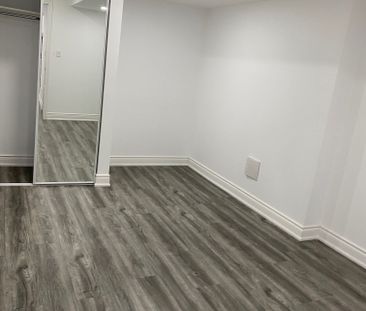 For Lease - 50 Rowland Street, Brampton, Ontario - Photo 5