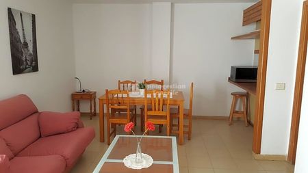2-Bedroom Apartment for Rent in Costa del Silencio - Photo 3