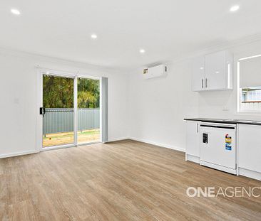 2 BEDROOM HOUSE - Photo 4